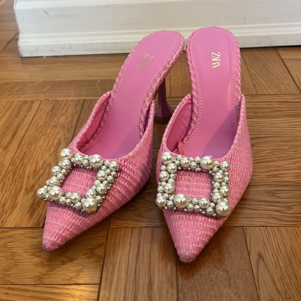 Pearl Beaded High Heel Shoes